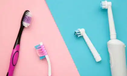 Profeco dice que es mejor cepillo de dientes eléctrico vs manual